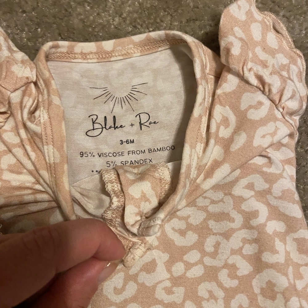 Blake and Rae Twirl bodysuit - Picture 2 of 2